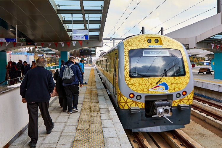 Gaziray’a ücretsiz biniş süresi uzatıldı