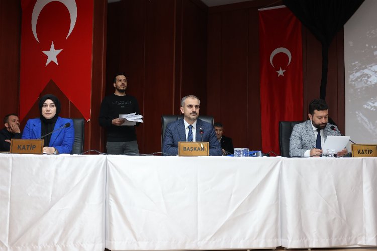 Çayırova Meclisi’ne ‘afet bölgesi’ bilgilendirmesi