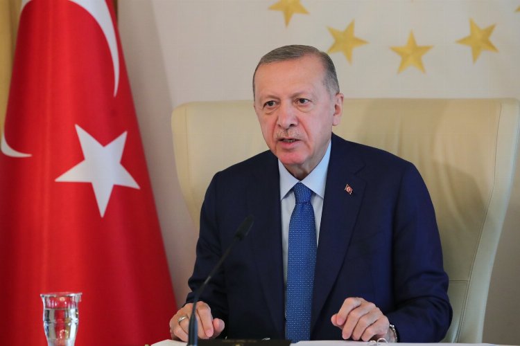 Cumhurbaşkanı Erdoğan’dan “Filenin Efeleri”ne tebrik