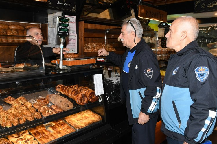 İzmir Karabağlar’da yılbaşı denetimi