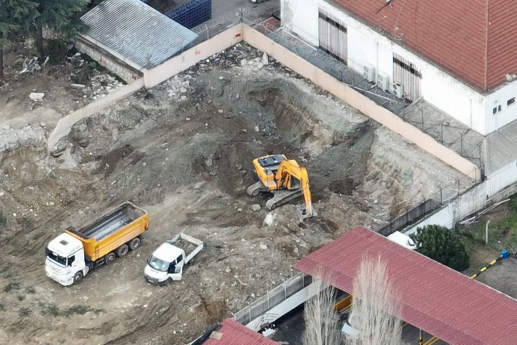 Gölcük’te yatırımlar tek tek hayata geçiyor