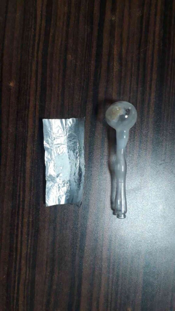 Şüpheli şahsın üzerinde uyuşturucu madde ele geçirildi