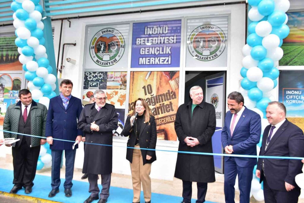 AK Parti Eskişehir Milletvekili Günay: “Gelecek nesillere karşı sorumluyuz”