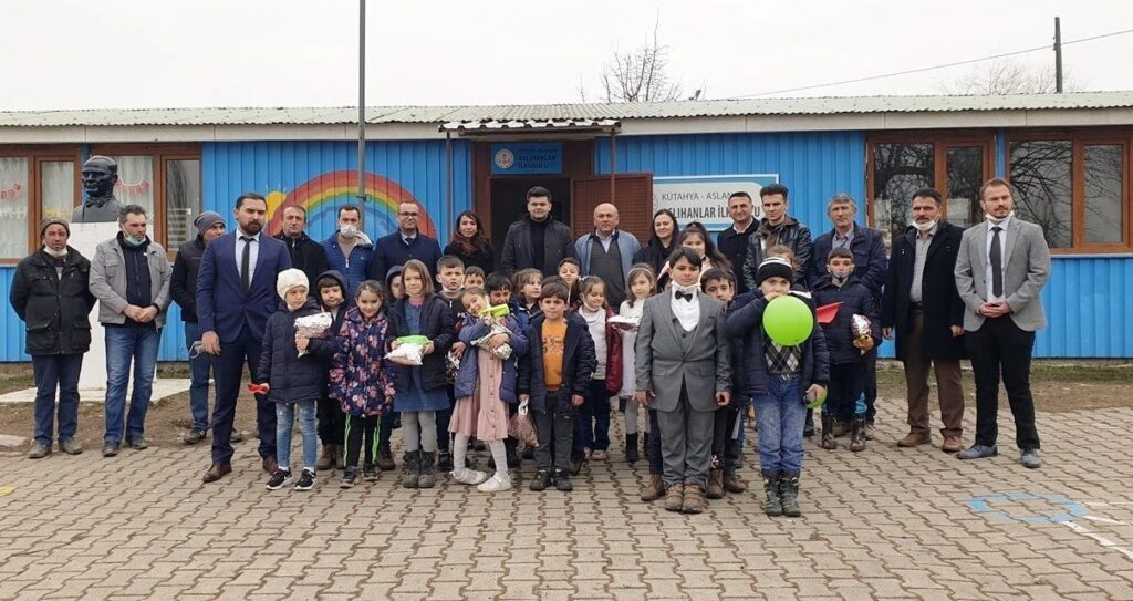 Aslanapa’da şehidin adı okul kütüphanesinde yaşayacak