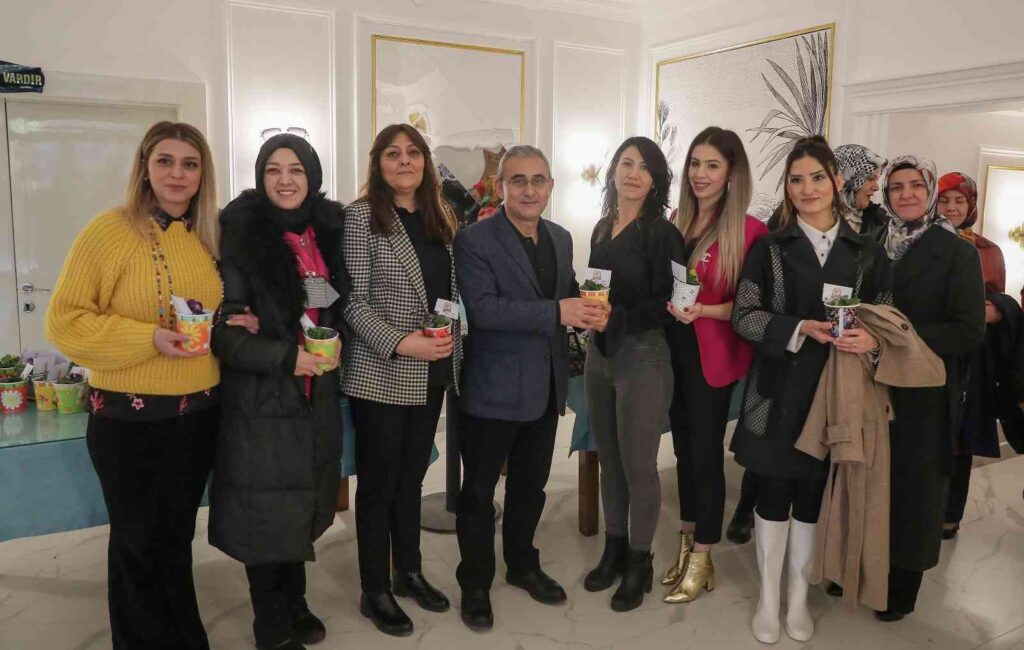 Başkan Alim Işık: “Kadın çalışanlarımızdan hiç bir sıkıntı yaşamadık”