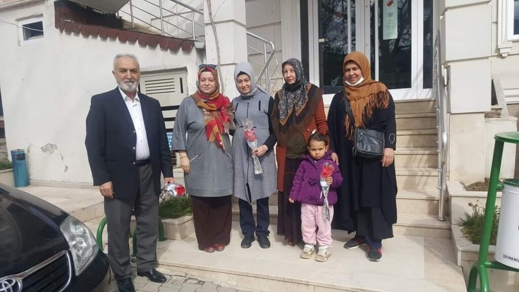 Başkan Kepez’den kadınlara övgü dolu sözler