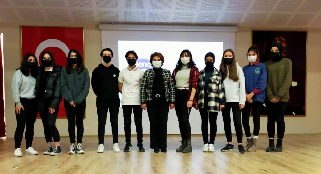 Bilinçli su tüketimi için “Mavi Okul-Bugünden Gelecek İçin Su” projesi