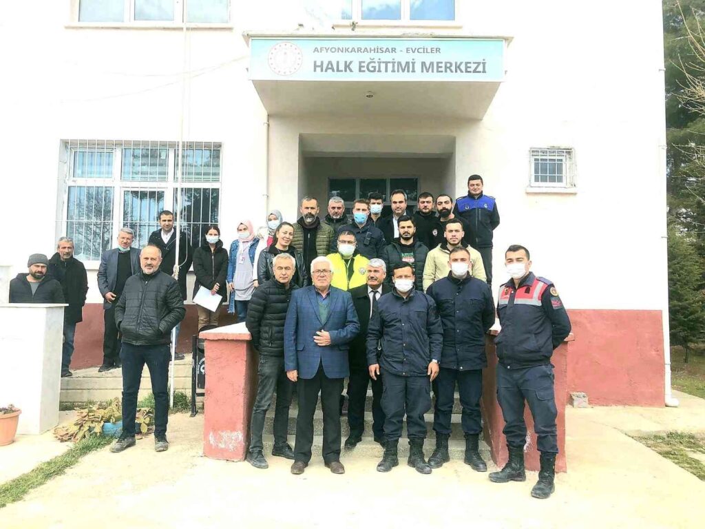 Evciler’de uyuşturucu ile mücadele ele alındı