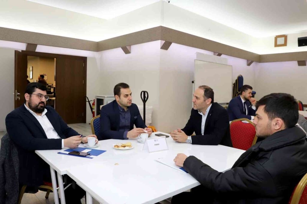 Genç Girişimciler Eskişehir Sanayi Odası’nda buluştu