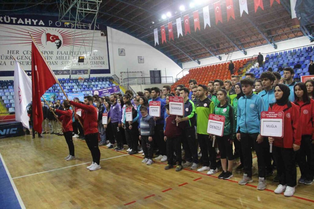 Kütahya’da Masa Tenisi Turnuvası