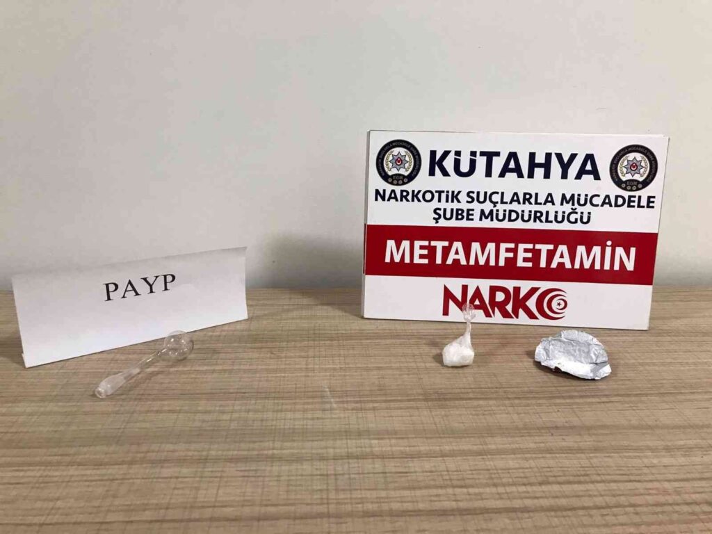 Kütahya’da uyuşturucu kullanan ve bulunduran 10 kişi yakalandı