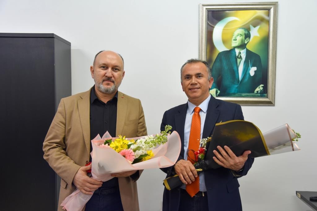 Şeyh Edebali Üniversitesi’nde devir teslim