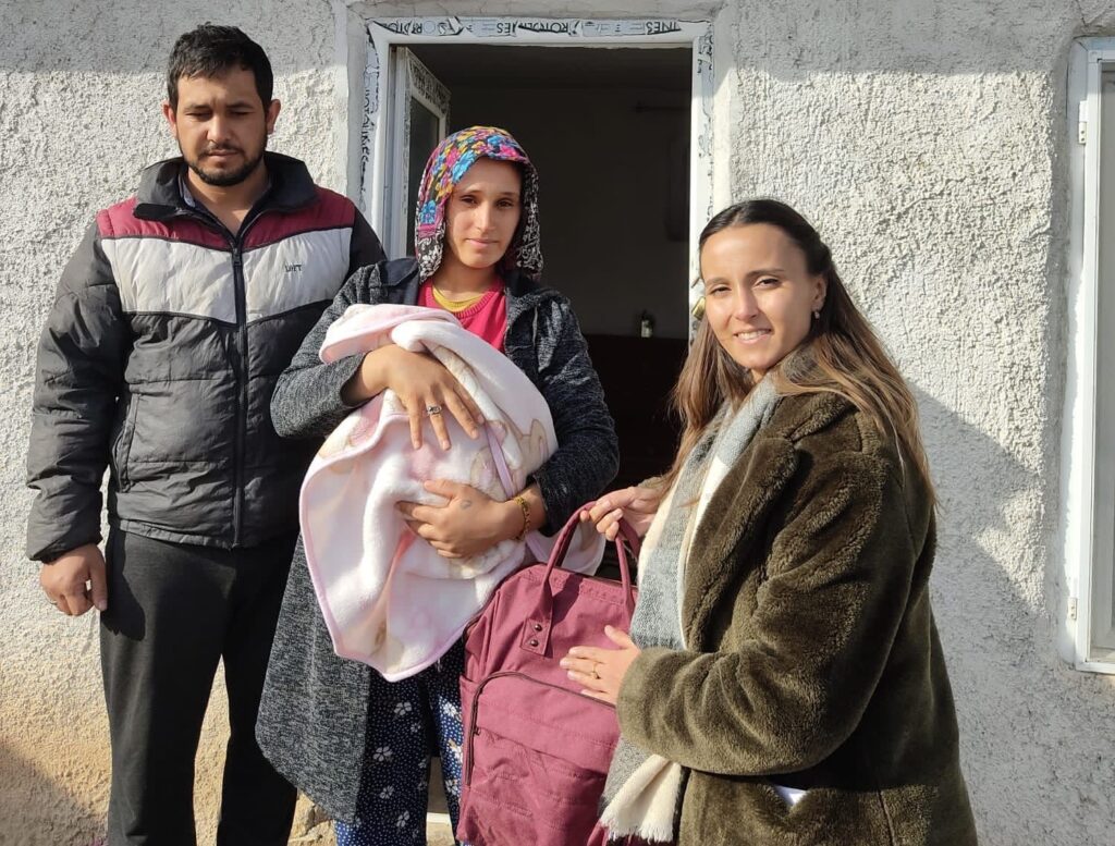 Yenidoğan bebeklerin ilk hediyesi Çifteler Belediyesi’nden