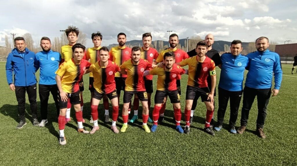 1299 Bilecikspor Kulübünün oynadığı futbol göz doldurdu