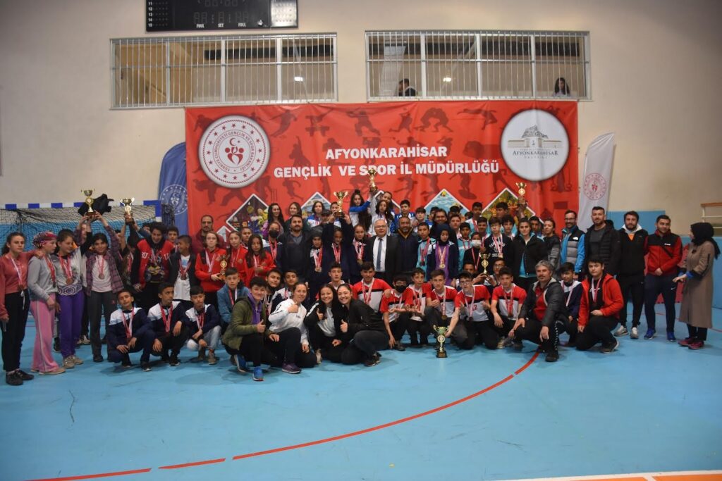 Afyonkarahisar’da atletizm müsabakaları sona erdi