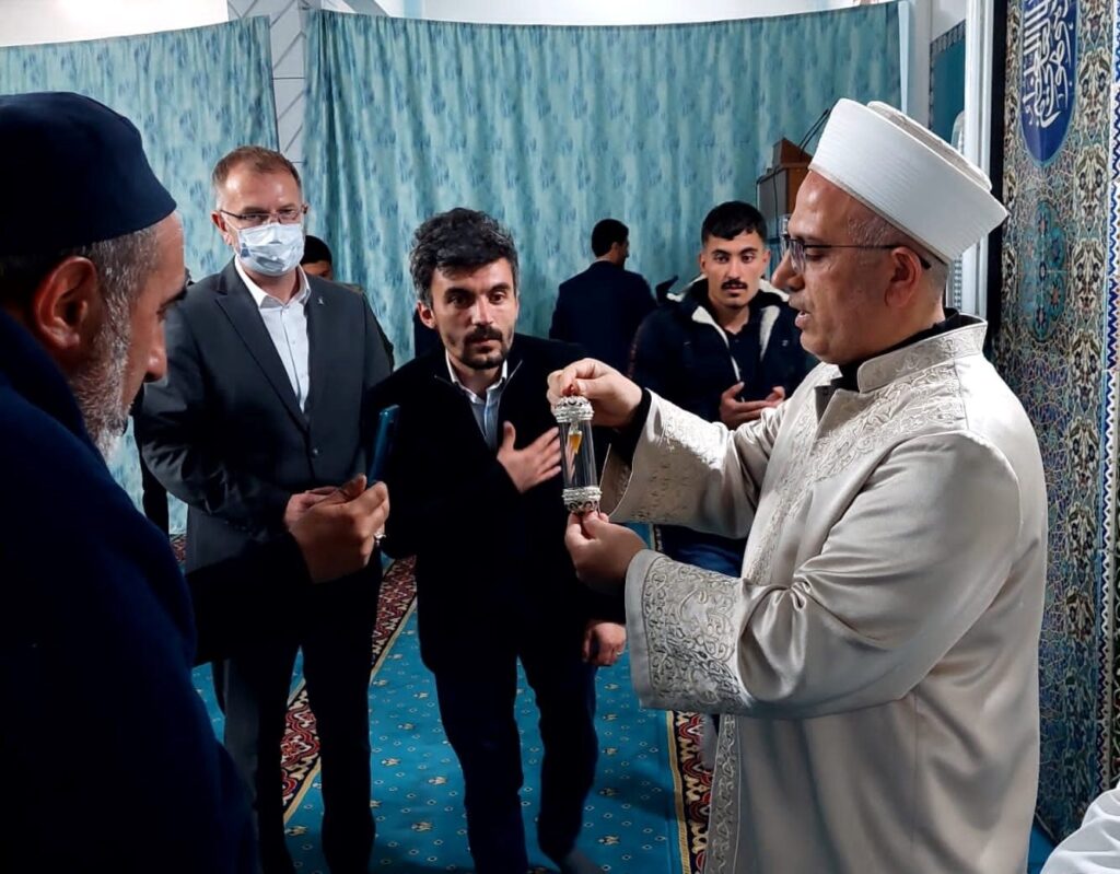 Başkan Ceyhun’un, “Sakal-ı Şerif” ziyareti