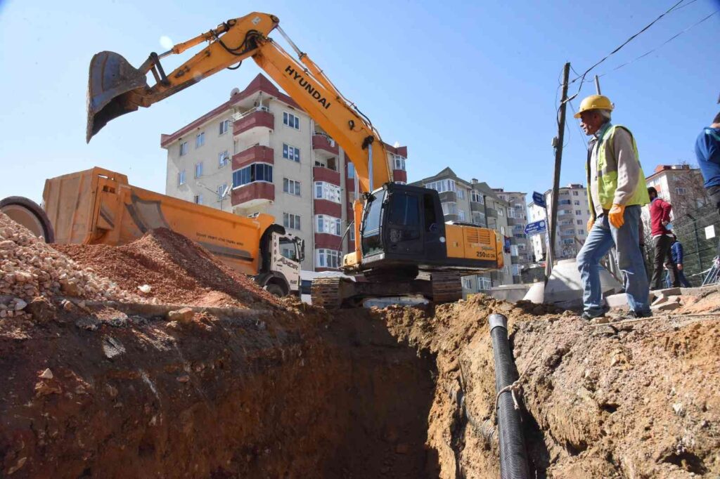 Bilecik’te kanalizasyon ve altyapı çalışması 215 gündür devam ediyor