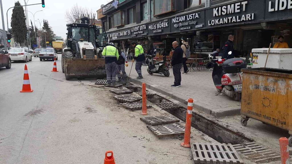 Bilecik’te mazgallar temizlendi