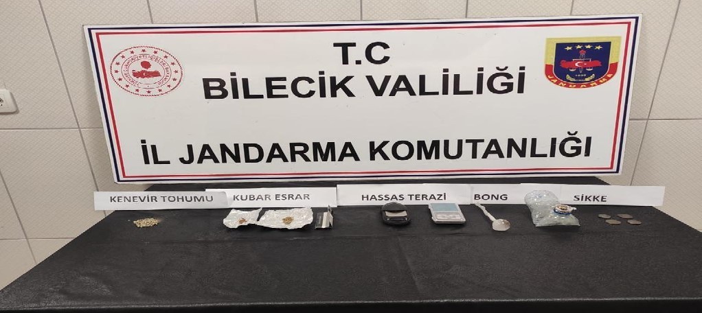 Bilecik’te uyuşturucu madde kaçakçılığı: 4 gözaltı