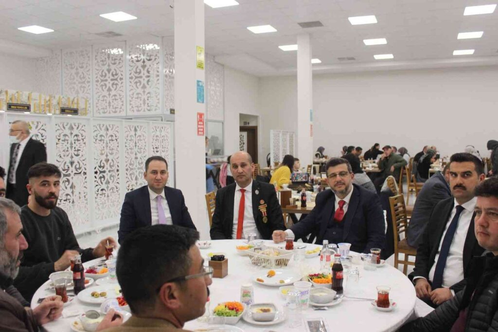 Bolvadin’de şehit aileleri ve gaziler unutulmadı