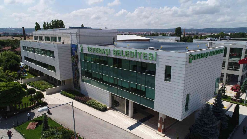 ‘Dinliyoruz Tepebaşı’ vatandaşa katılım imkânı veriyor