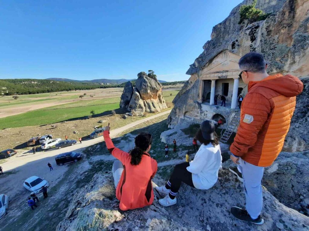 Doğa tutkunlarından iftar-doğa temalı yürüyüş
