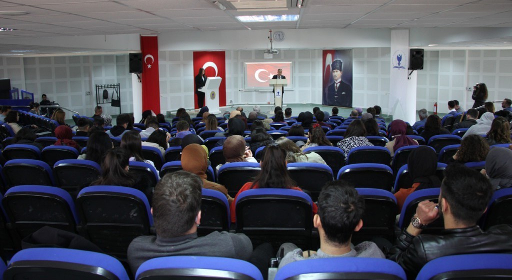 DPÜ’de “Zaferin 100. Yılında Kurtuluşun Öyküsü” konulu konferans