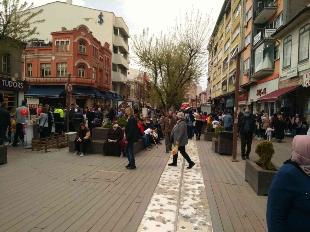 Eskişehir’de bayram telaşı başladı