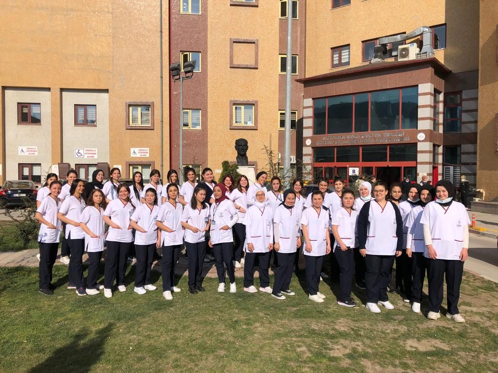 Evliya Çelebi Eğitim ve Araştırma Hastanesi’nde klinik uygulama heyecanı