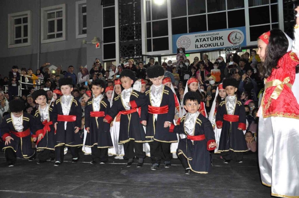 Miniklerden yöresel oyunlarla Ramazan etkinliği