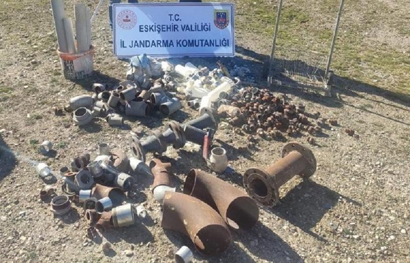 Şantiyeden malzeme çalarken suçüstü yakalandı