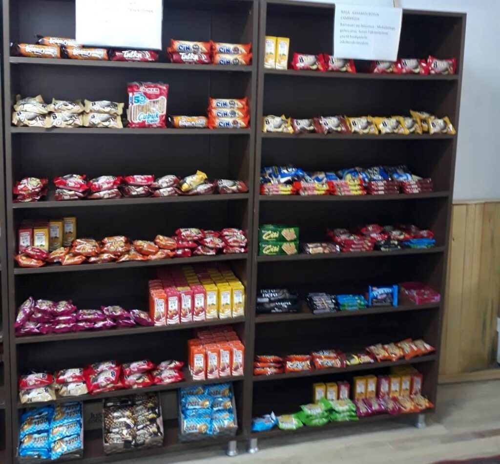 Simav’da “Cami market” açıldı