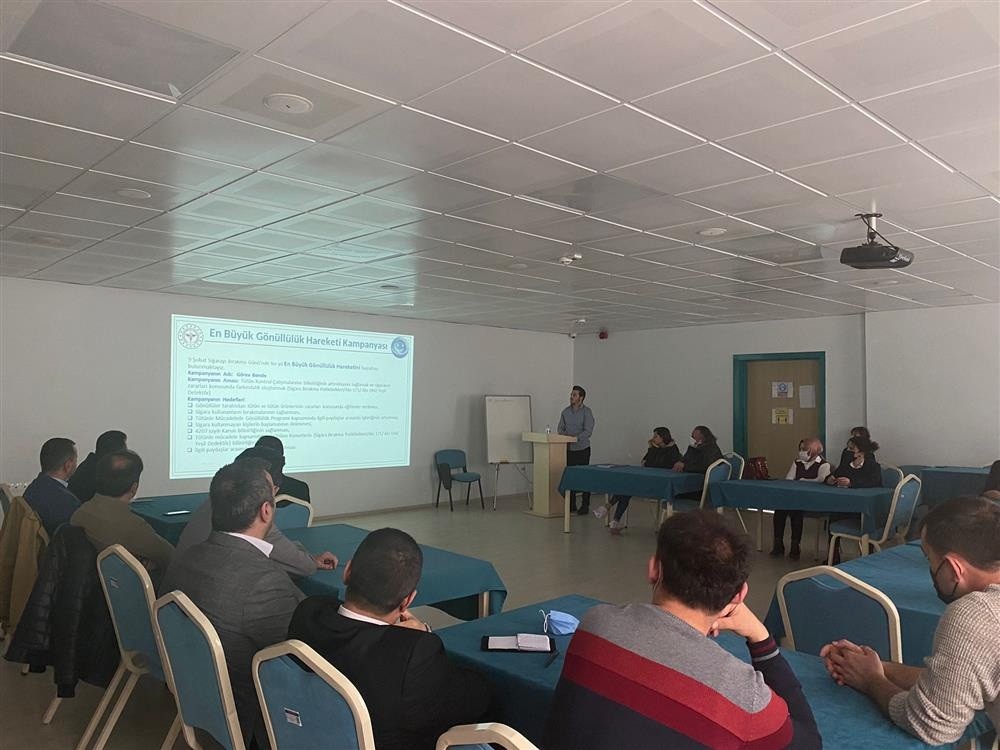 ’Tütünle mücadele’ eğitimi verildi