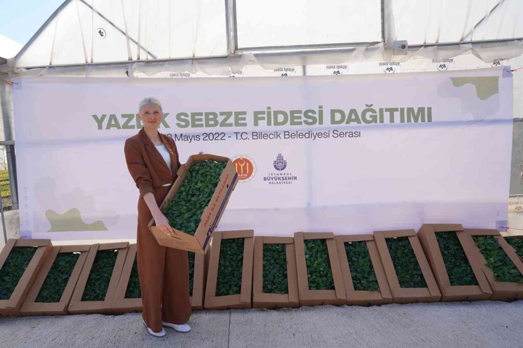 Bilecik’te çiftçilere 100 bin domates, biber, karpuz ve patlıcan fidesi dağıtıldı