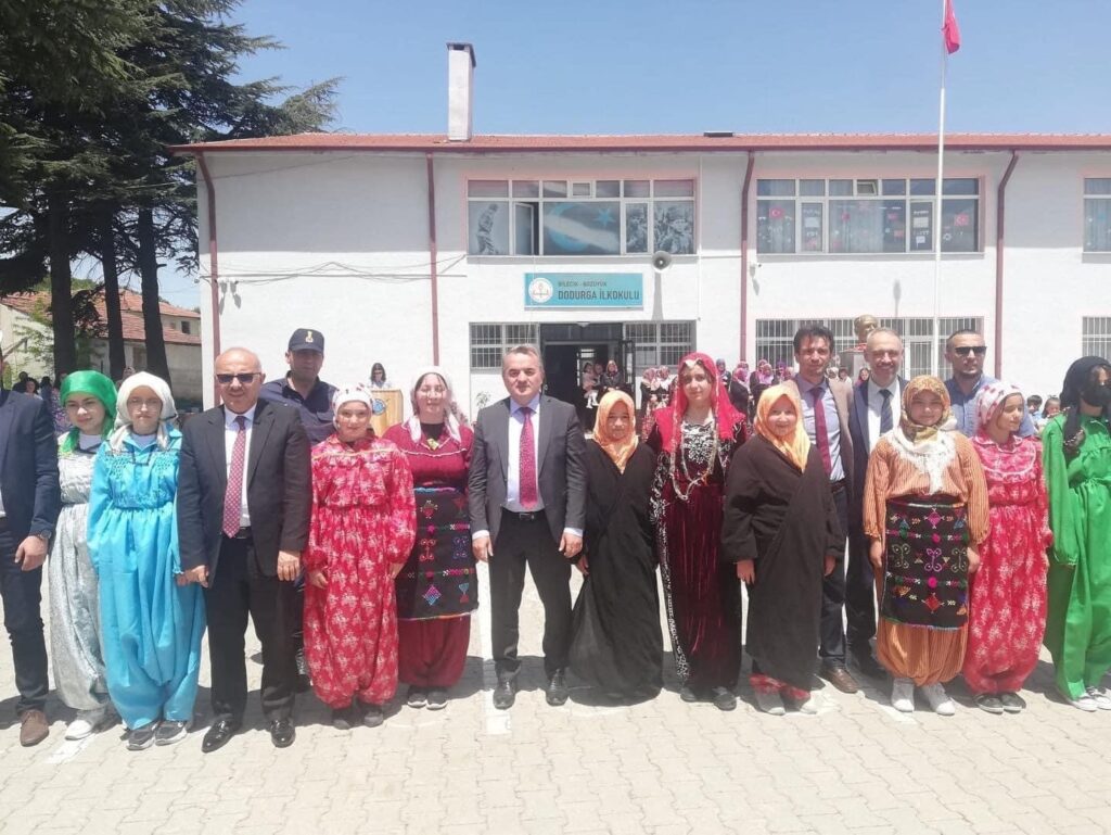 Dodurga’da el sanatları kursu sergisi açıldı