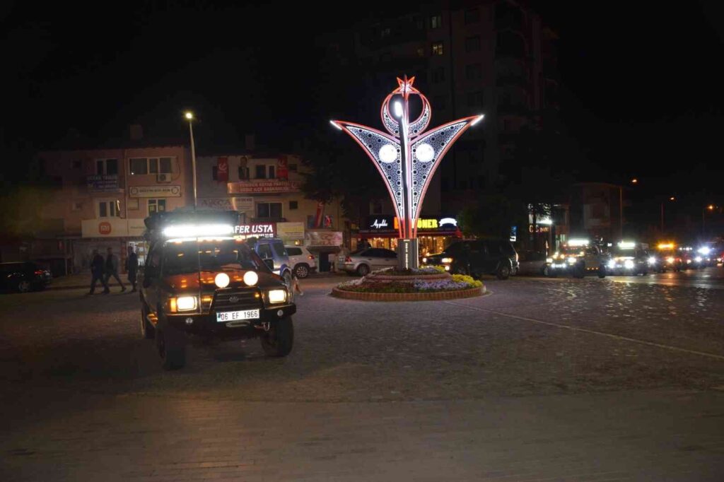 Gediz Doğa Sporları Kulübü üyelerinden bayram kutlaması