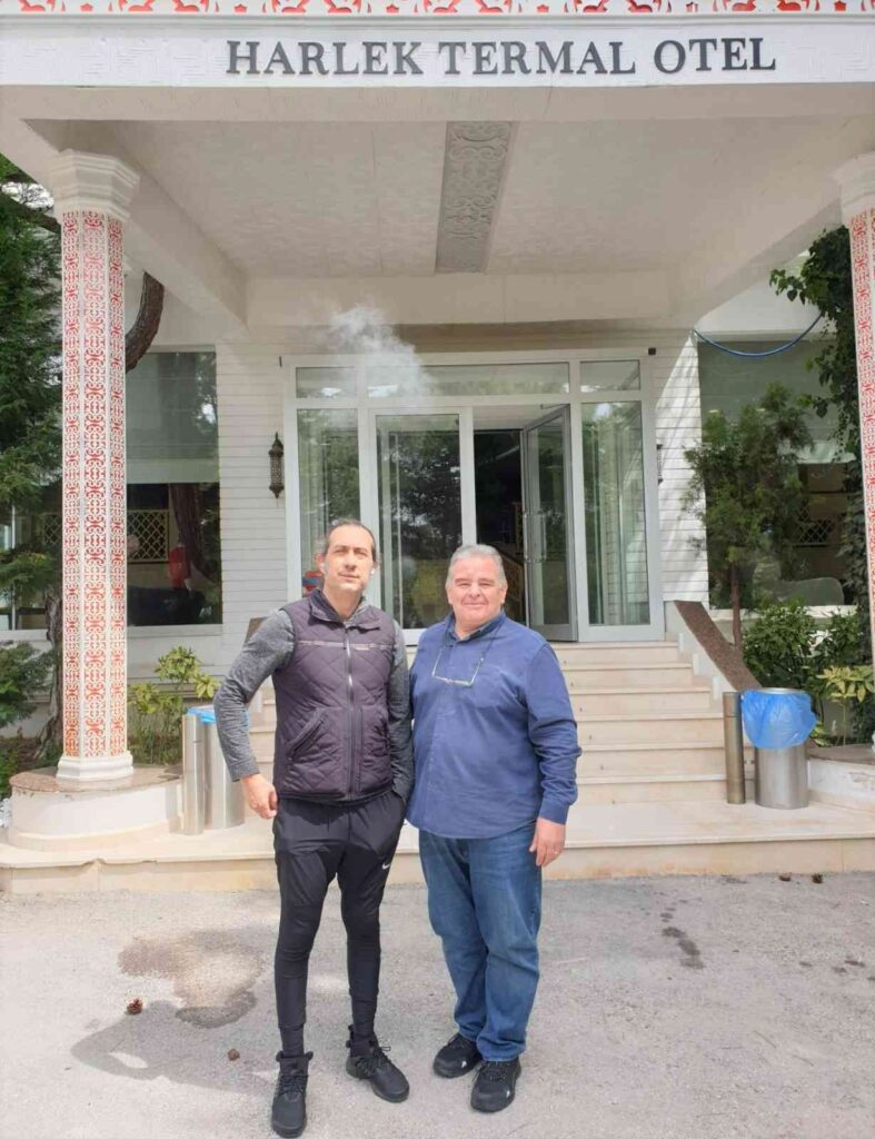 Sanatçı Kıraç, Harlek Termal Otel Wellness ve Spa’da konakladı