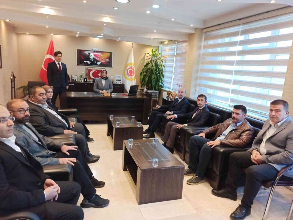 Vali Yiğitbaşı’ndan Şuhat’a ziyaret