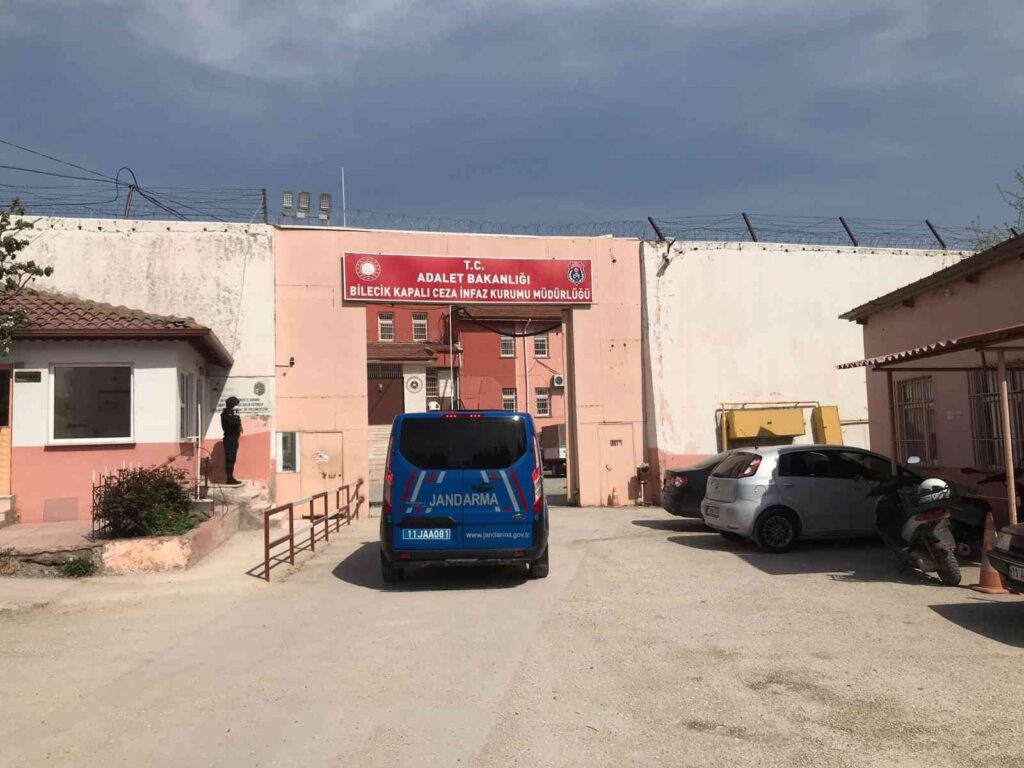 Bilecik’te 18 yıl 5 ay 35 gün kesinleşmiş hapis cezası bulunan şahıs yakalandı