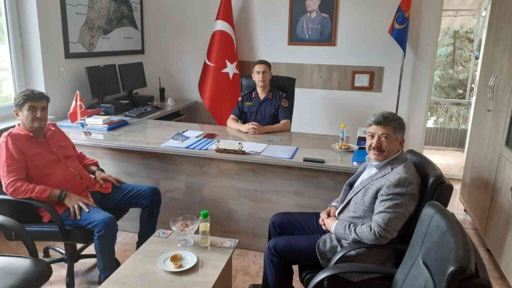 “Jandarma vazife aşkı ve sorumluluk anlayışı içerisinde görevini yerine getiriyor”