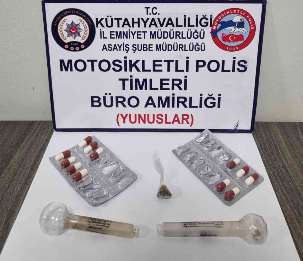Kütahya’da durdurulan araçta uyuşturucu ele geçirildi