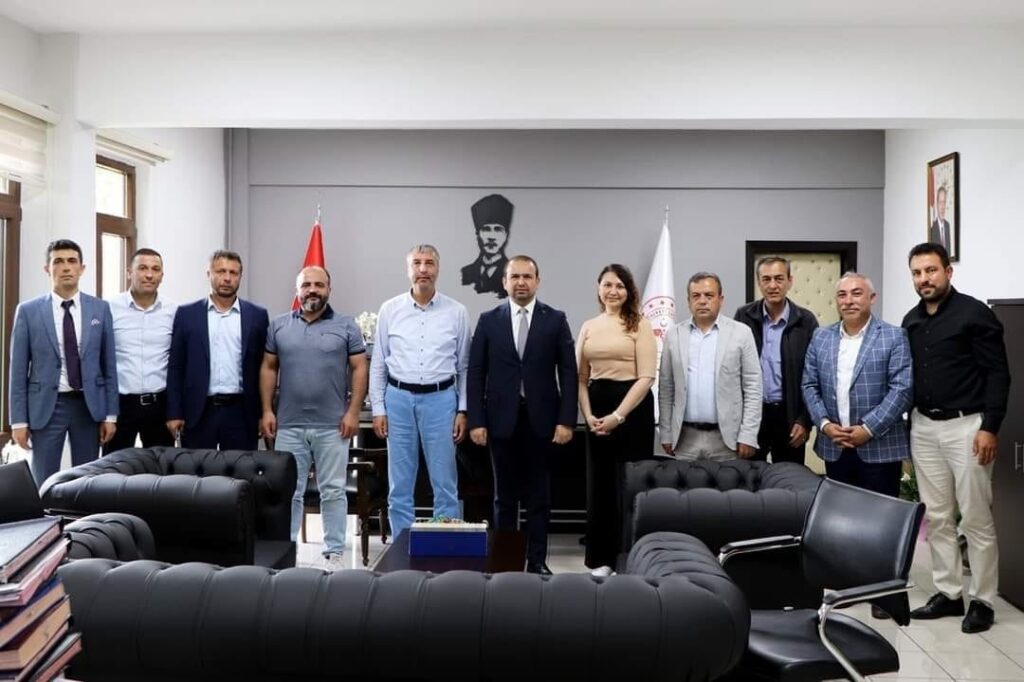 Kütahya’da sağlık çalışanlarına 23 bin 200 TL’lik rekor promosyon