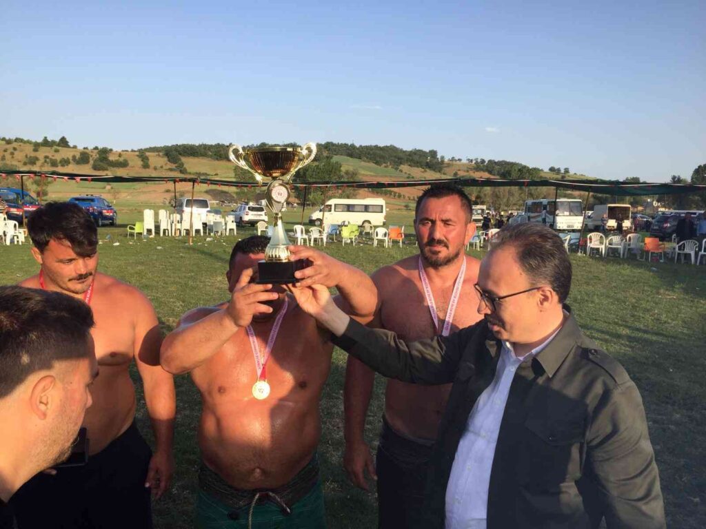 Oğulpaşa köyü 18’inci yayla şenlikleri yapıldı