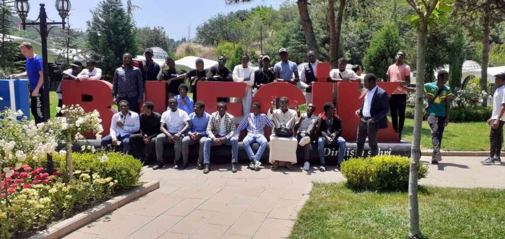 Şeyh Edebali Türbesi’ne 7 ülkeden ziyaretçi geldi