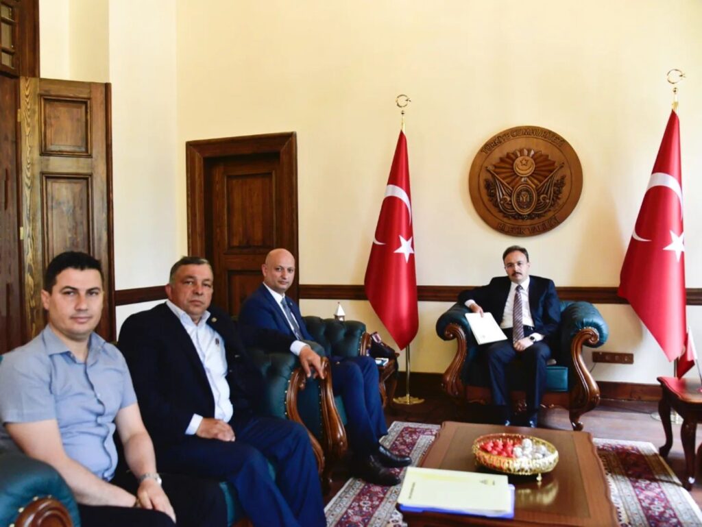 Vali Kızlkaya çiftçilere müjdelerde bulundu