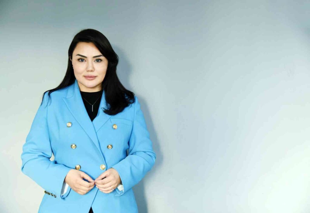 AK Parti’den Büyükşehir Belediyesinin tramvay alımında yaşananlara tepki