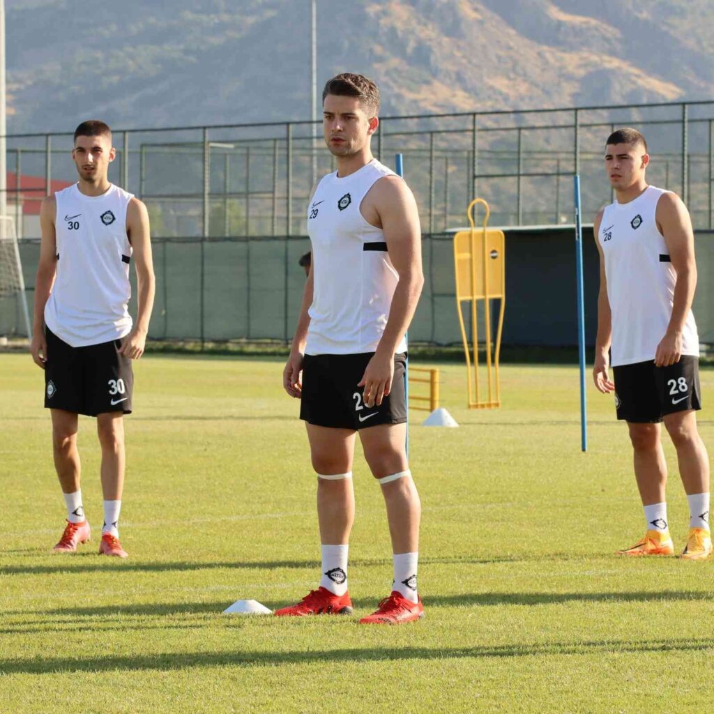 Altay, Antrenmanda Hücum Organi̇zasyon Çalışması Yaptı