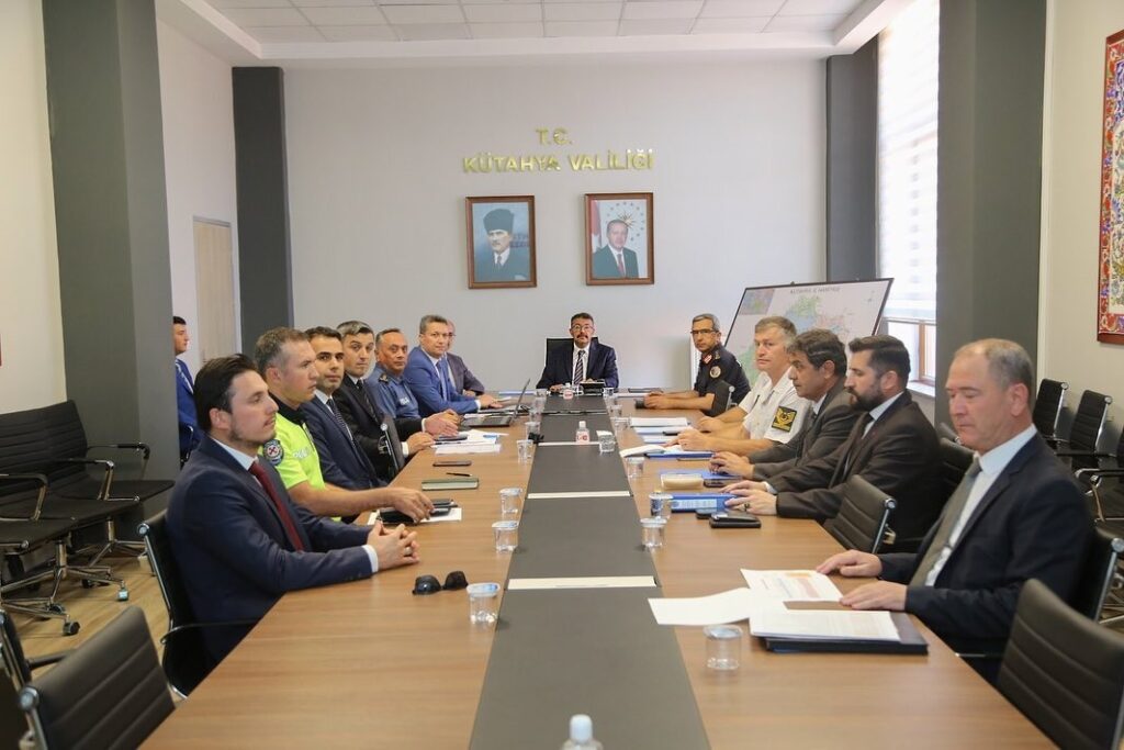 Bayram tatilinde Kütahya’ya 722 bin 404 araç giriş yaptı