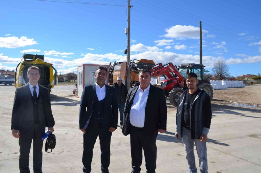 Bebkadan Beyli̇kova S.s Tarımsal Kalkınma Kooperati̇fi̇ne Hi̇be Maki̇ne