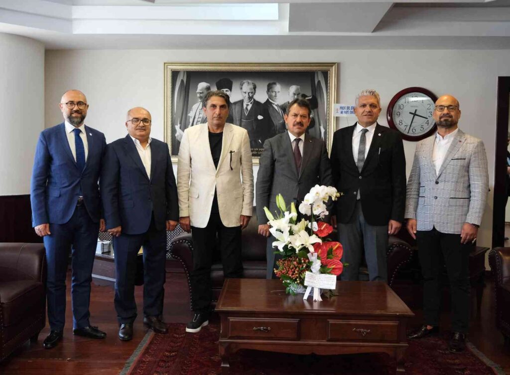 Eski̇şehi̇r Osbden Başsavcı Yeldana Hayırlı Olsun Zi̇yareti̇